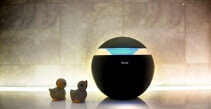 Purificator aer Duux negru, Difuzor aroma, Ionizare, Filtru HEPA si carbune, Consum 5W/h, Debit aer 68 mc/ora, Veioza